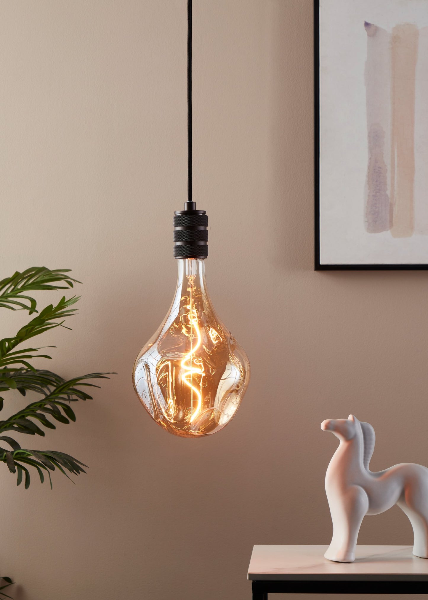 Distorted Bulb LED E27 Amber