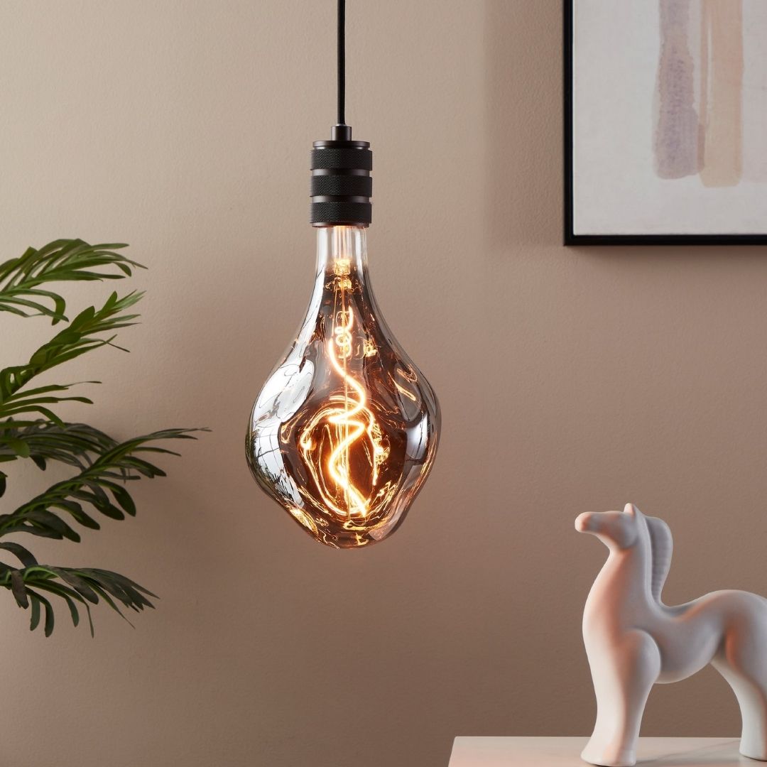 Distorted E27 LED Dimmable Warm White Black Bulb