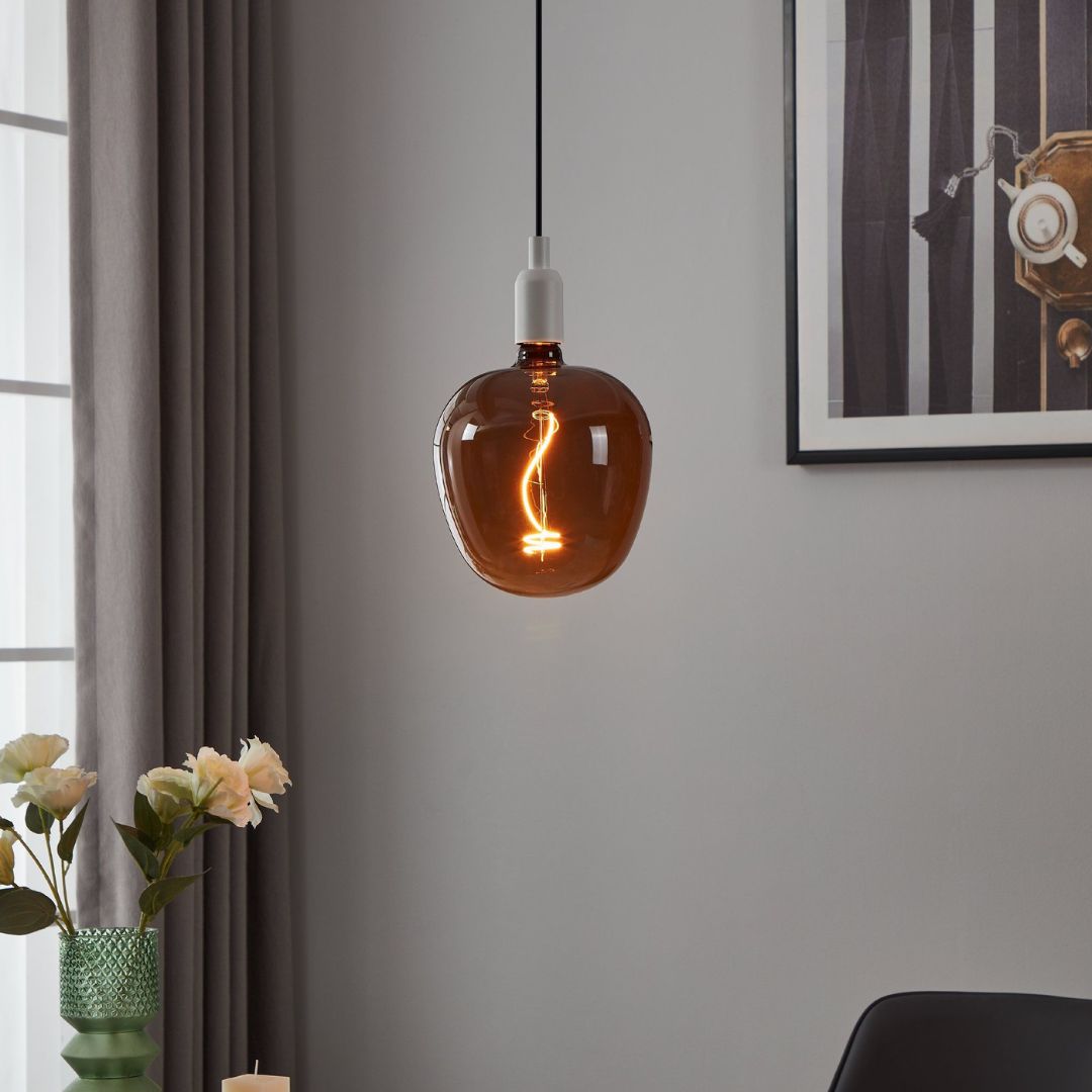 Black E27 Dimmable 4W LED Light Bulb