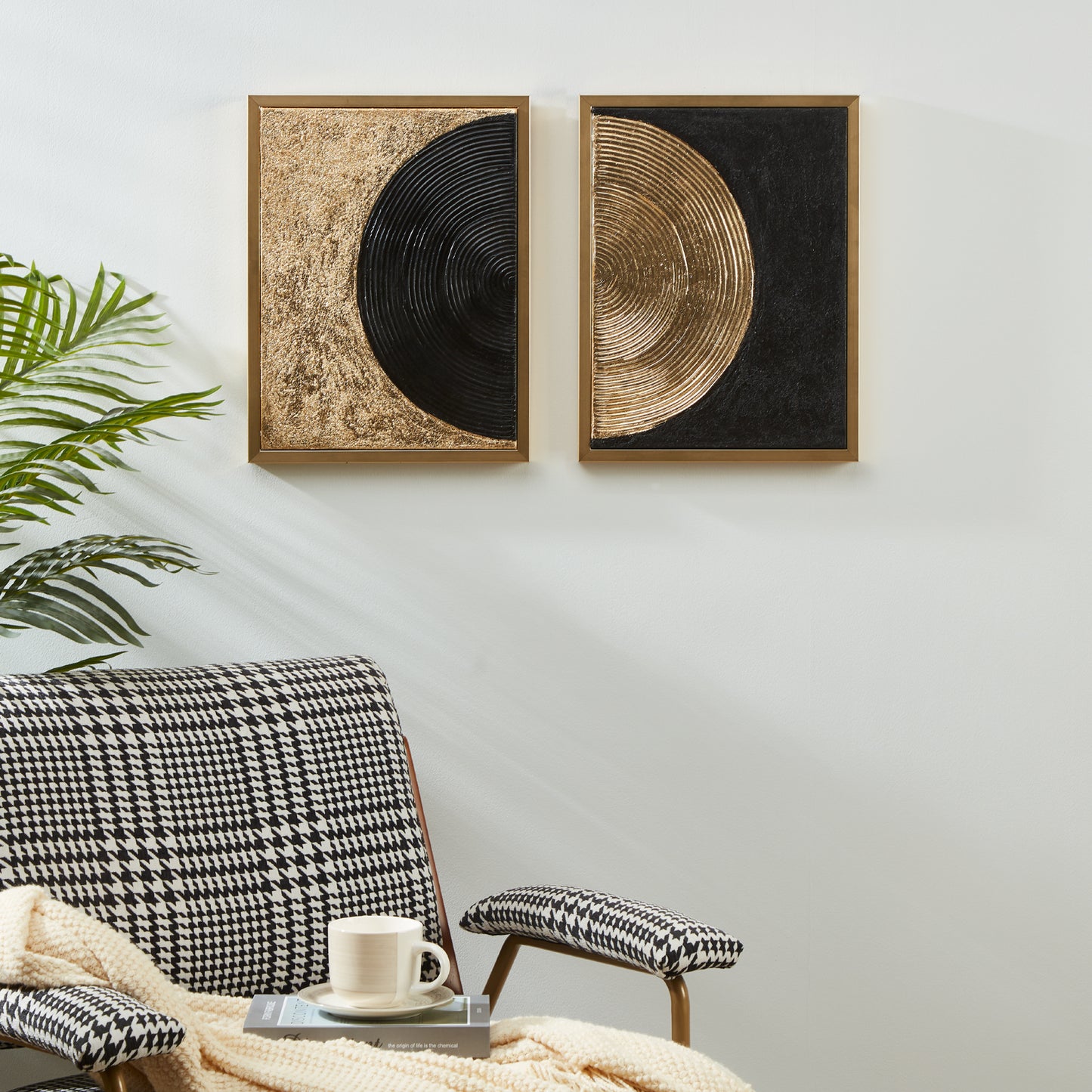 Roberval Black and Gold Canvas Set