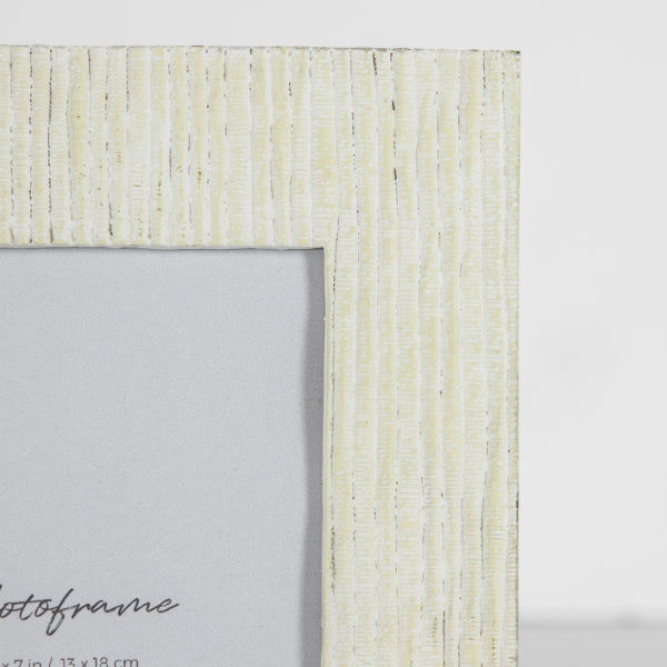 LUCILLE FRAME WHITE LARGE