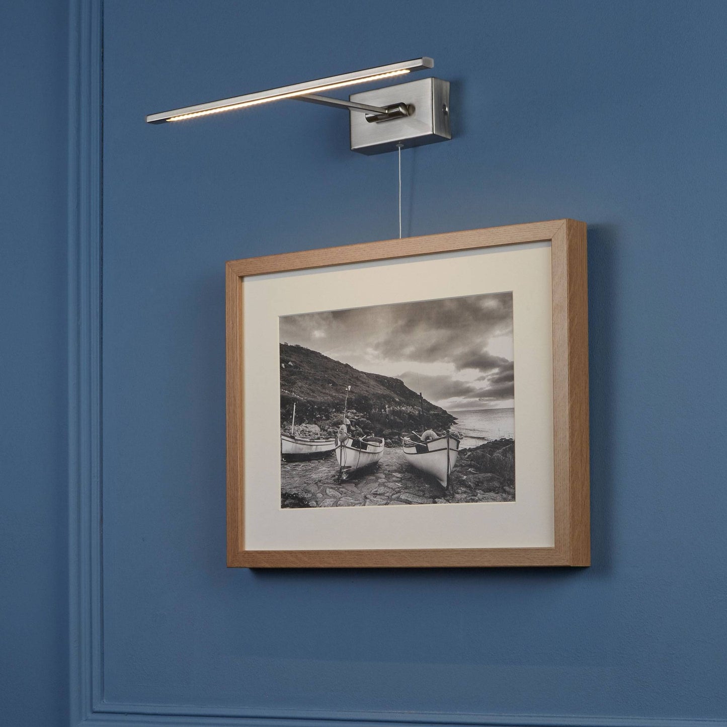 Polished Chrome LED Picture Wall Light