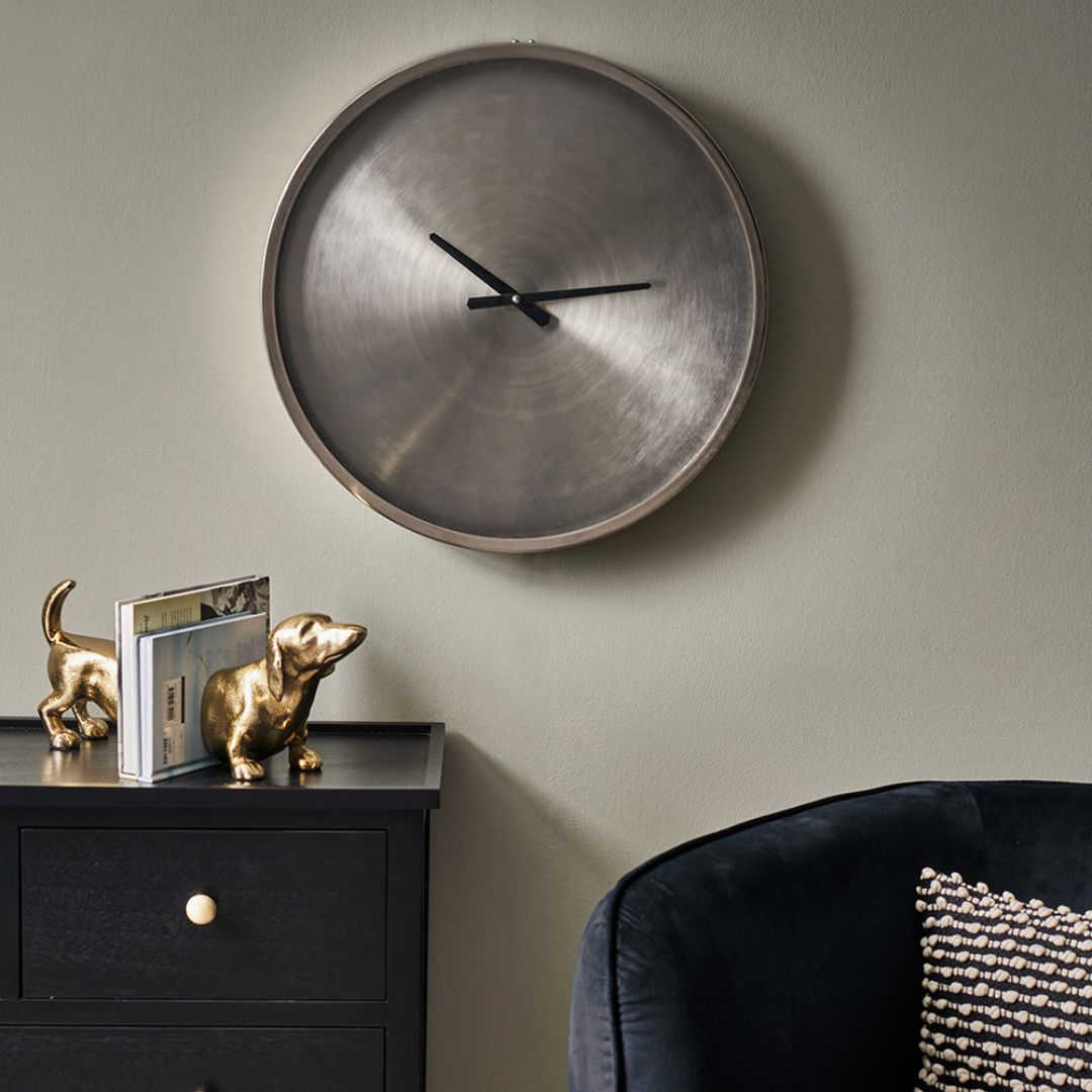 Brushed Metal Simple Round Wall Clock