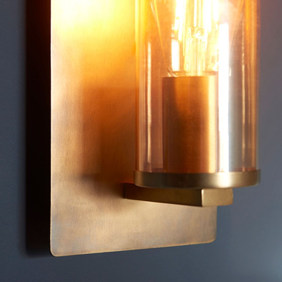 Yasmin 1 Light Brass and Champagne Wall Bracket