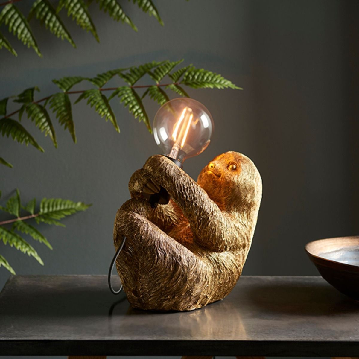 Snooze Vintage Gold Table Lamp