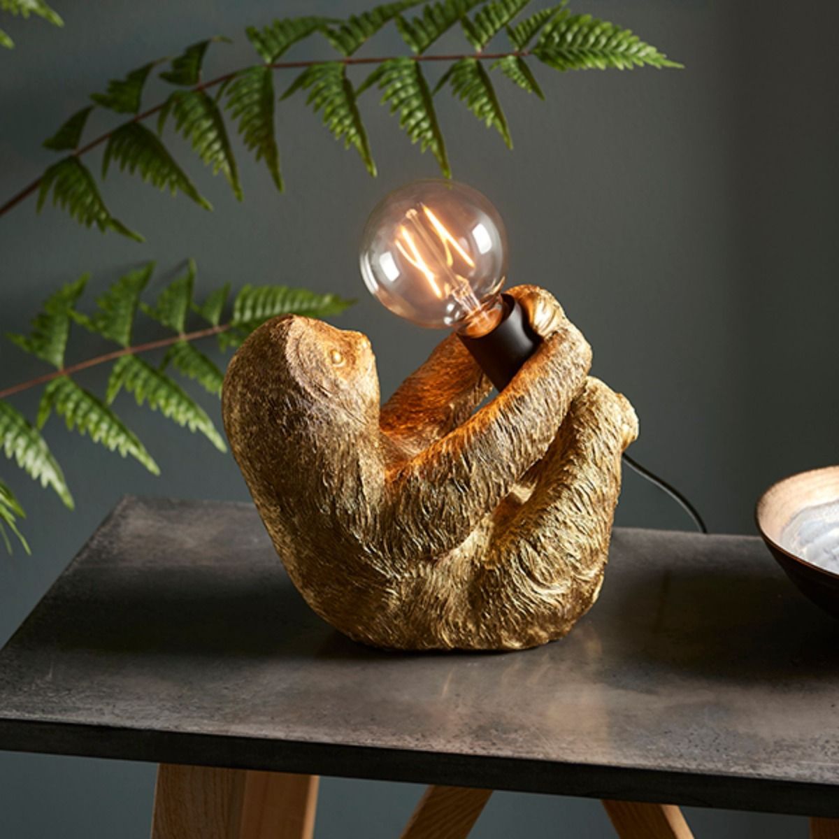 Snooze Vintage Gold Table Lamp