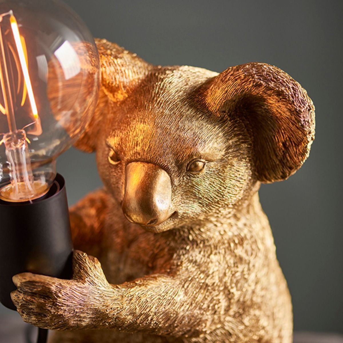 Wiggles Vintage Gold Table Lamp