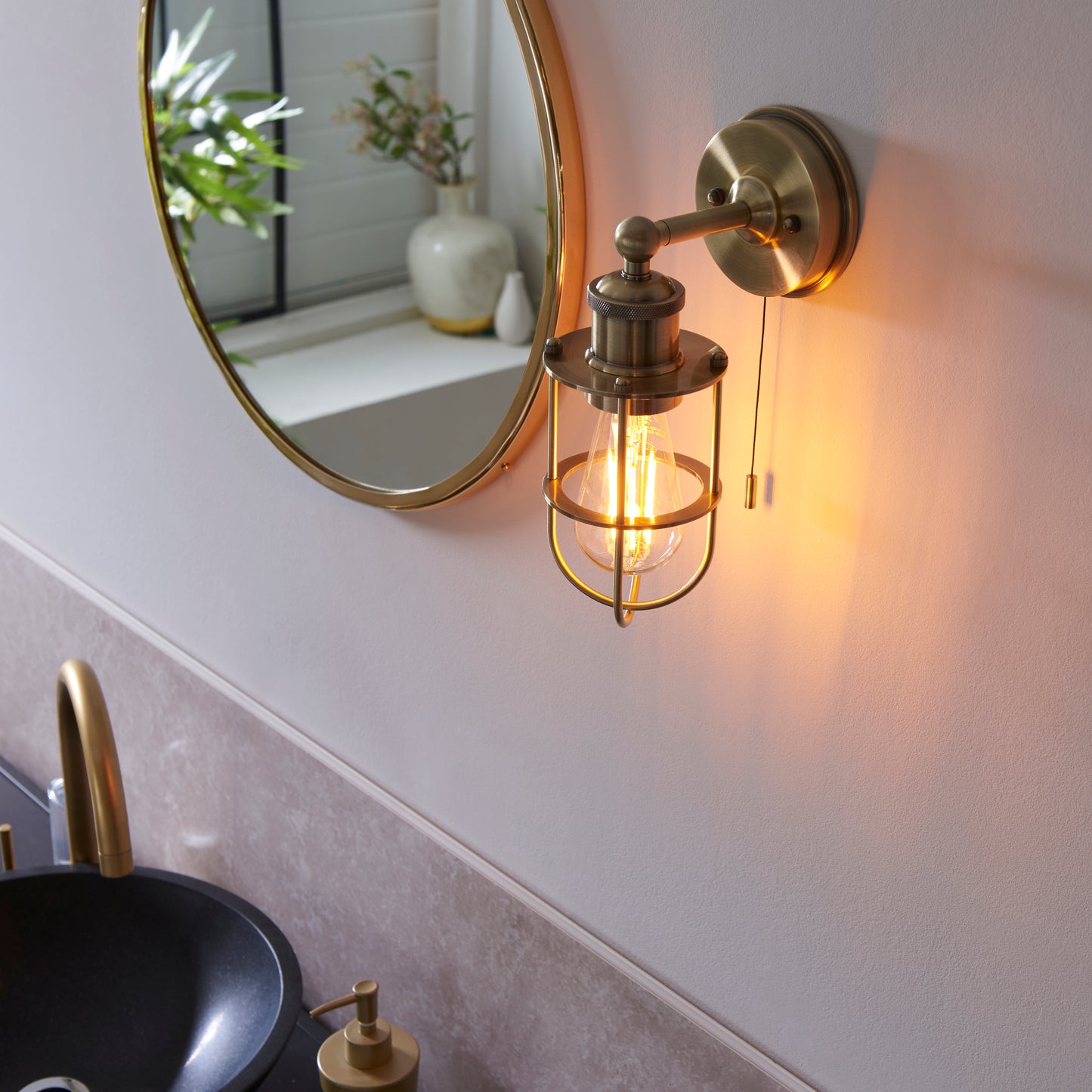 ZOFIA 1LT WALL LIGHT ANT/BR