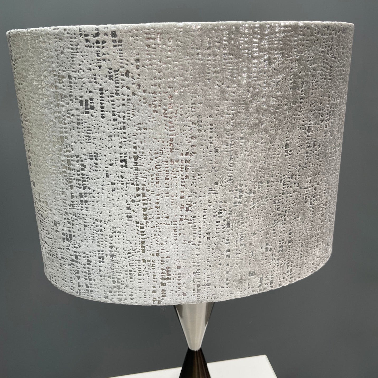Zinc Velvet Silver Shade 33 cm