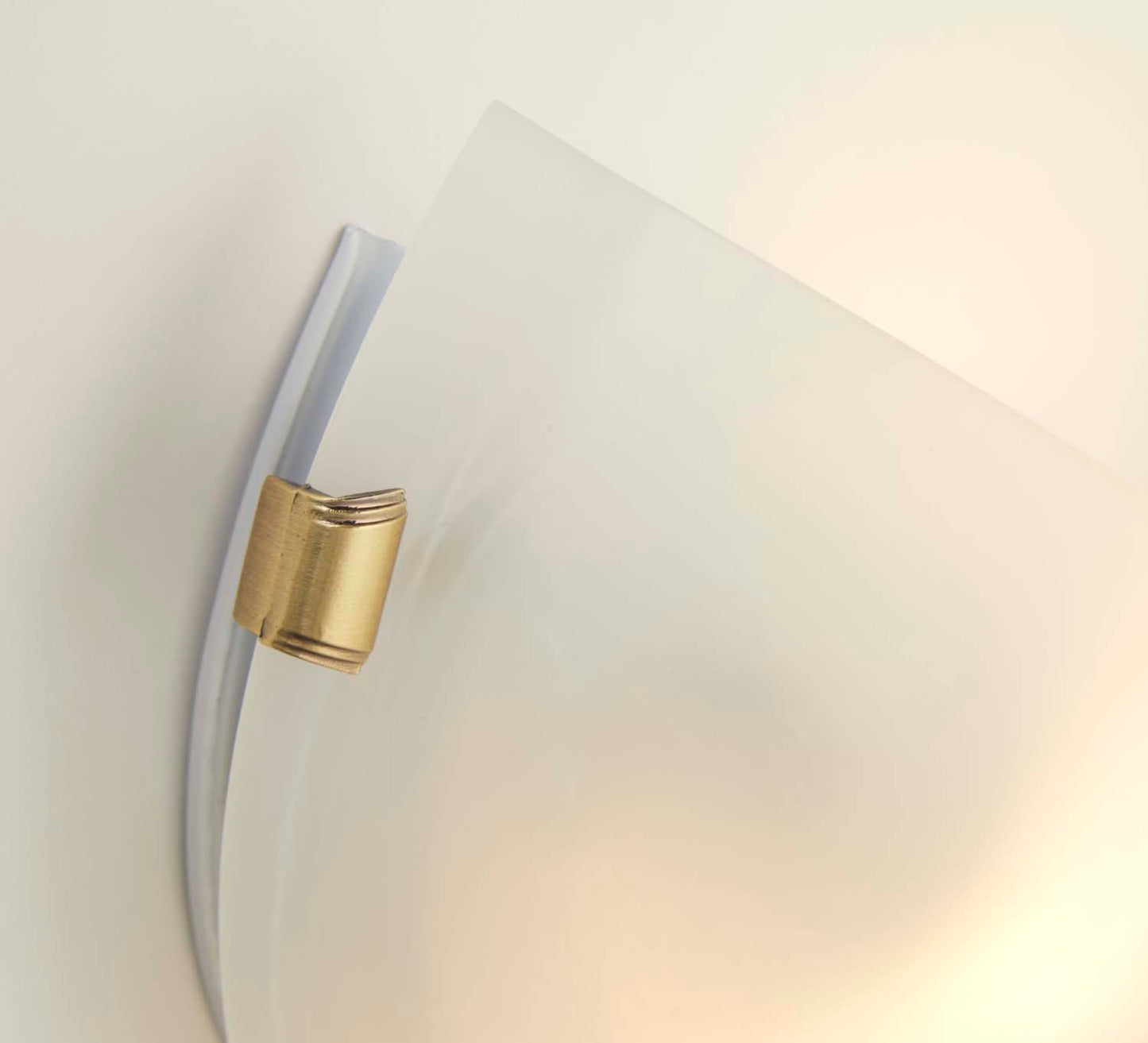 Kent Wall Bracket Light Antique Brass