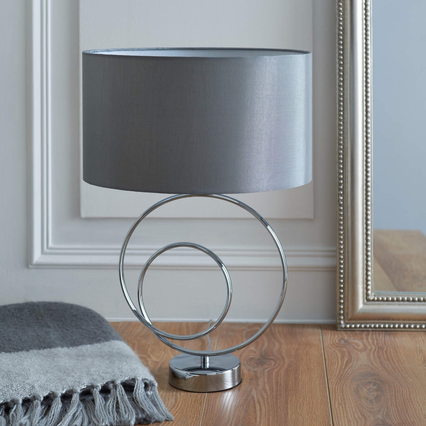 Links Chrome Table Lamp