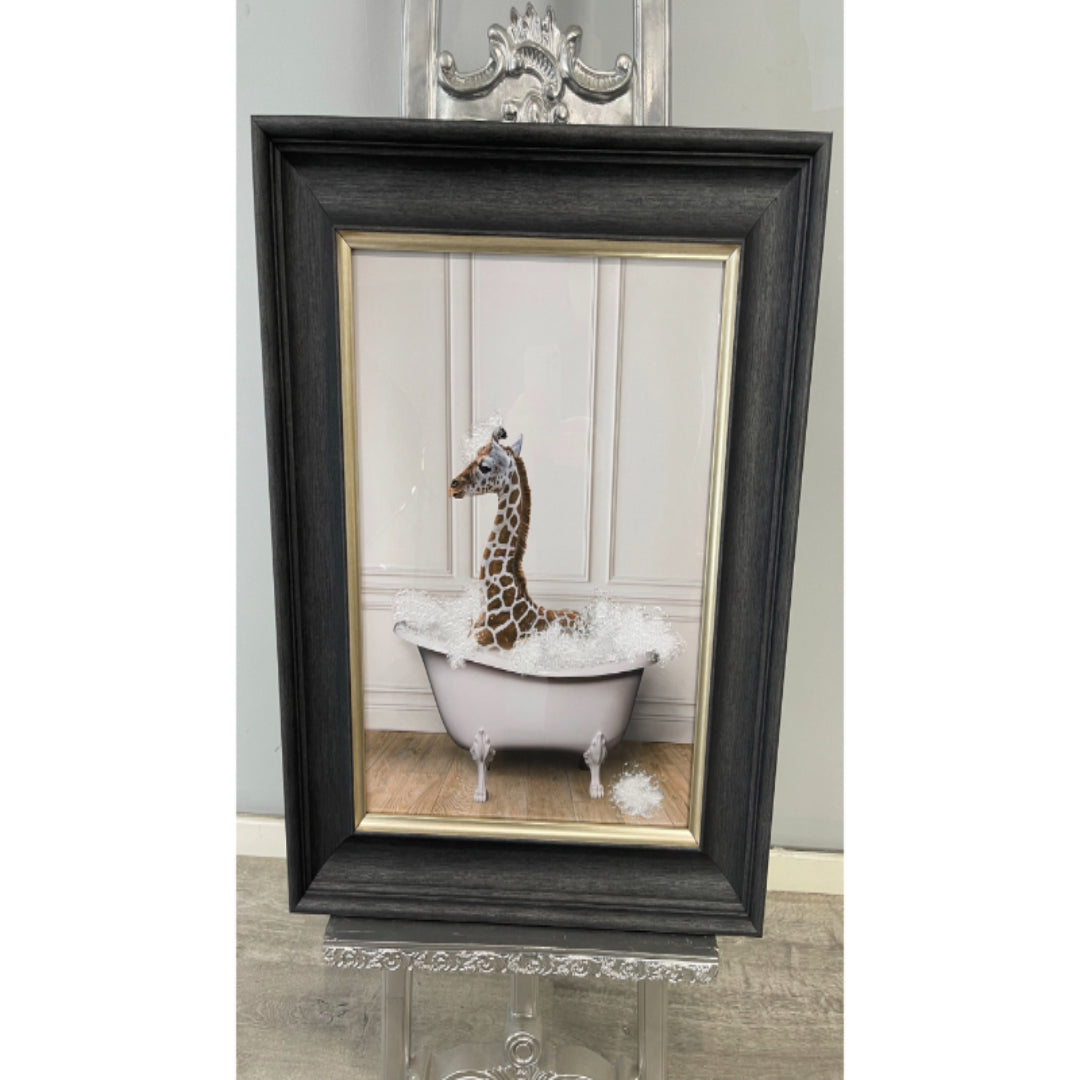 Giraffe Tub 50x40 Wall Art