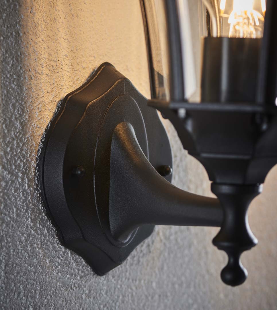 Drayton Outdoor Wall Light