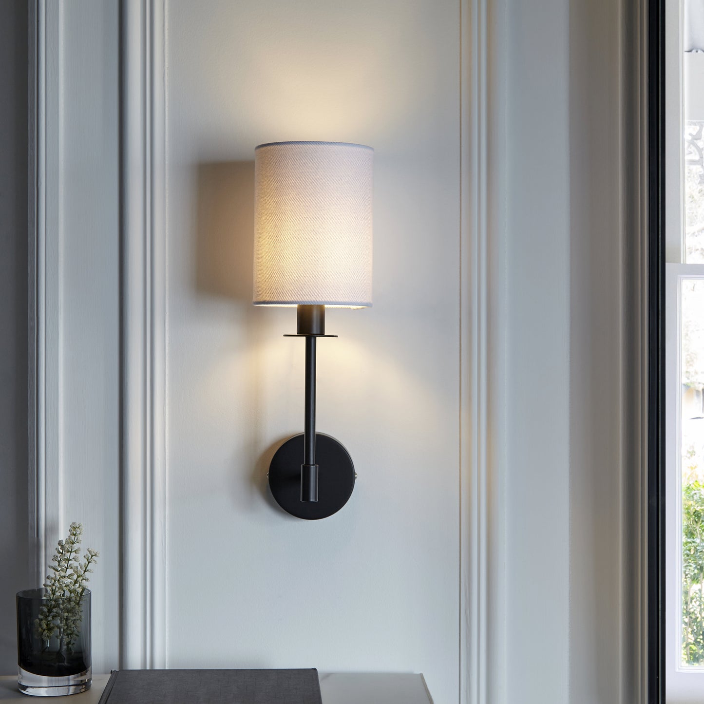 Sancerre Wall Light Light Black