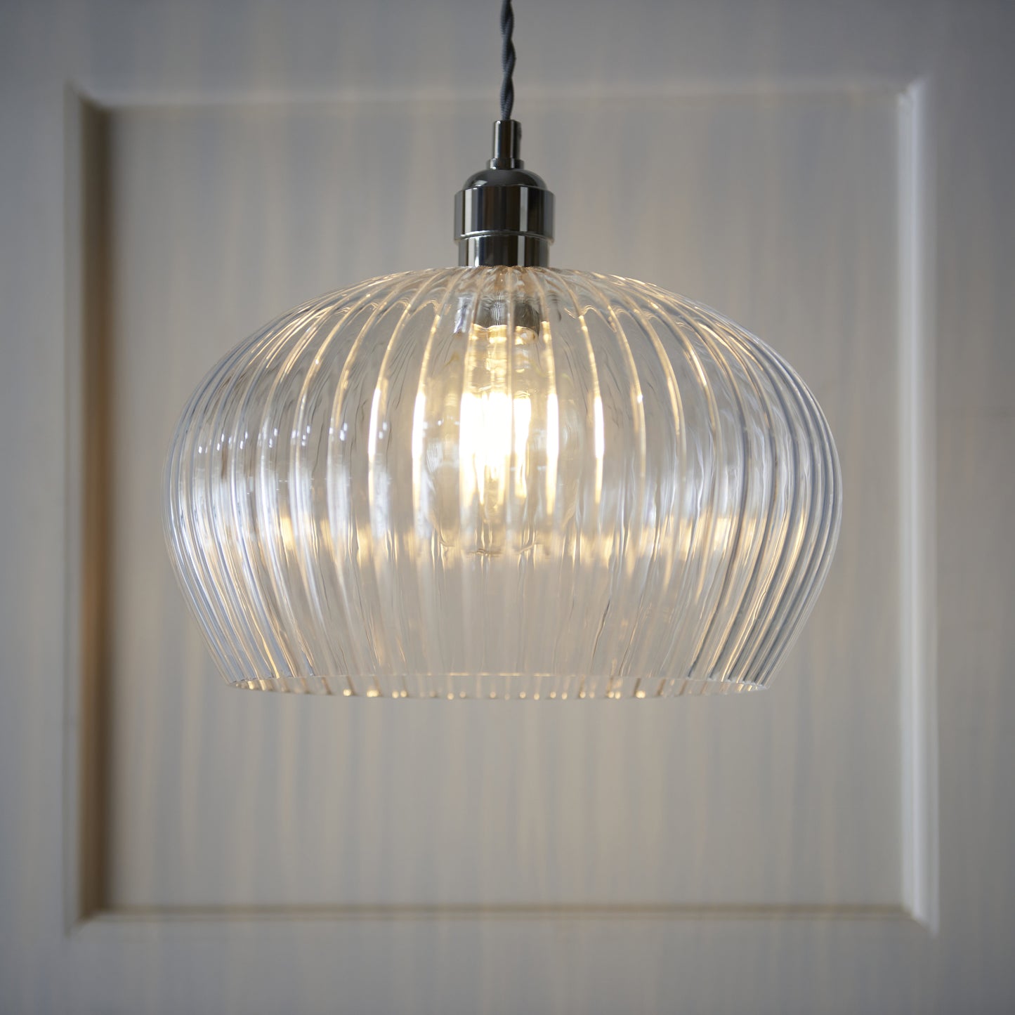 Ribbed Medium Pendant Bright Nickel