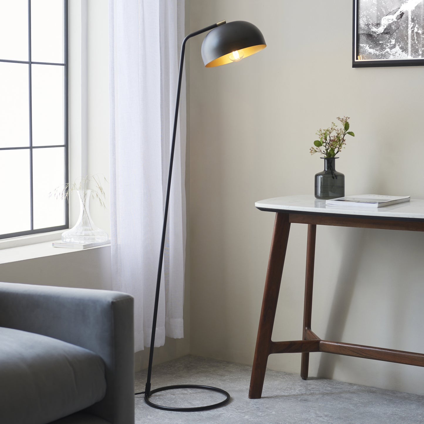 Brair Floor Lamp Black