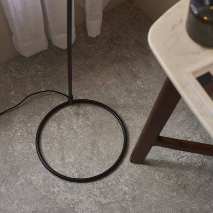 Brair Floor Lamp Black