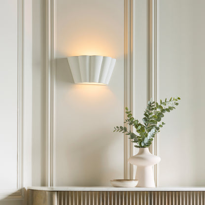 Babylon Scalloped Ceramic Wall Washer Light