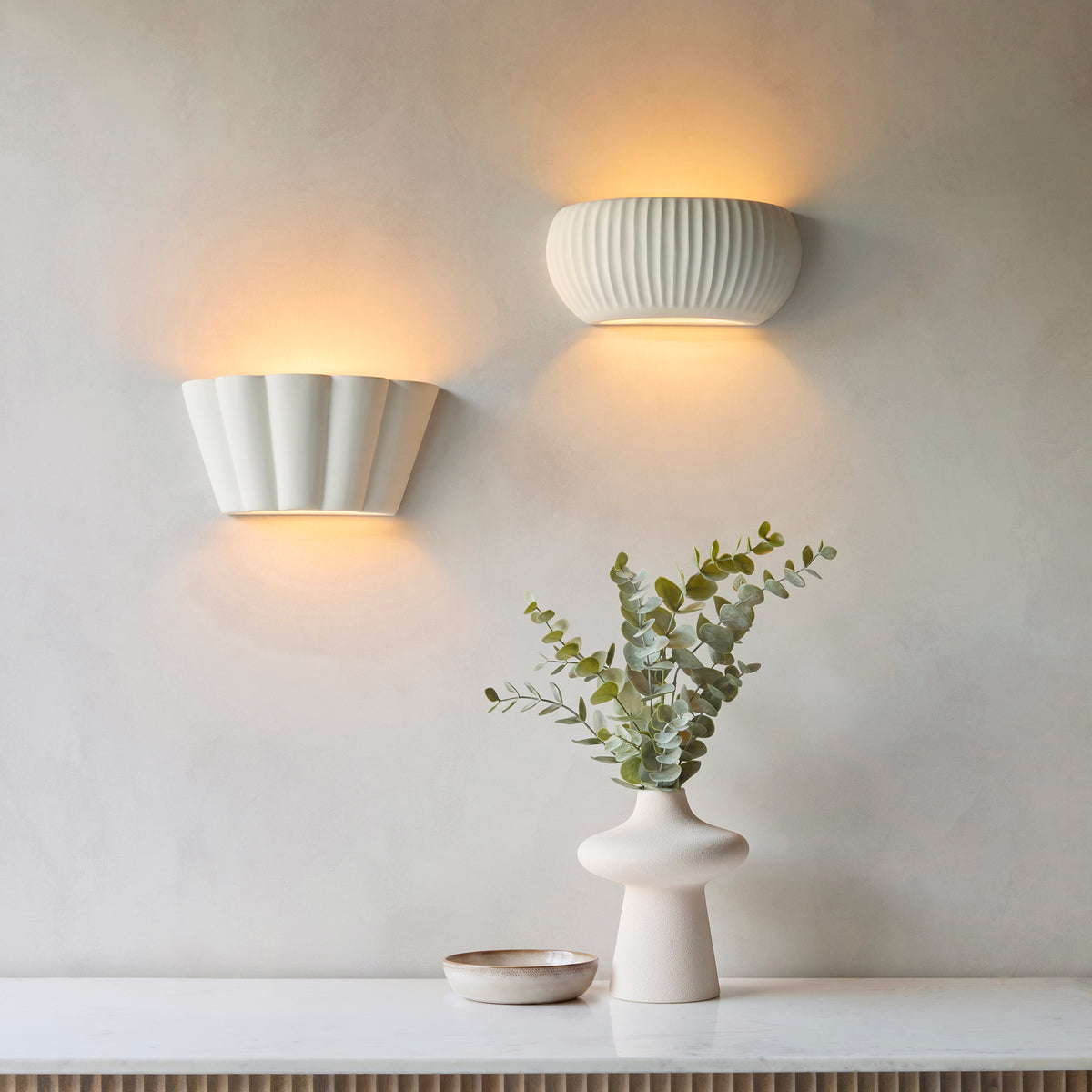 Babylon Scalloped Ceramic Wall Washer Light