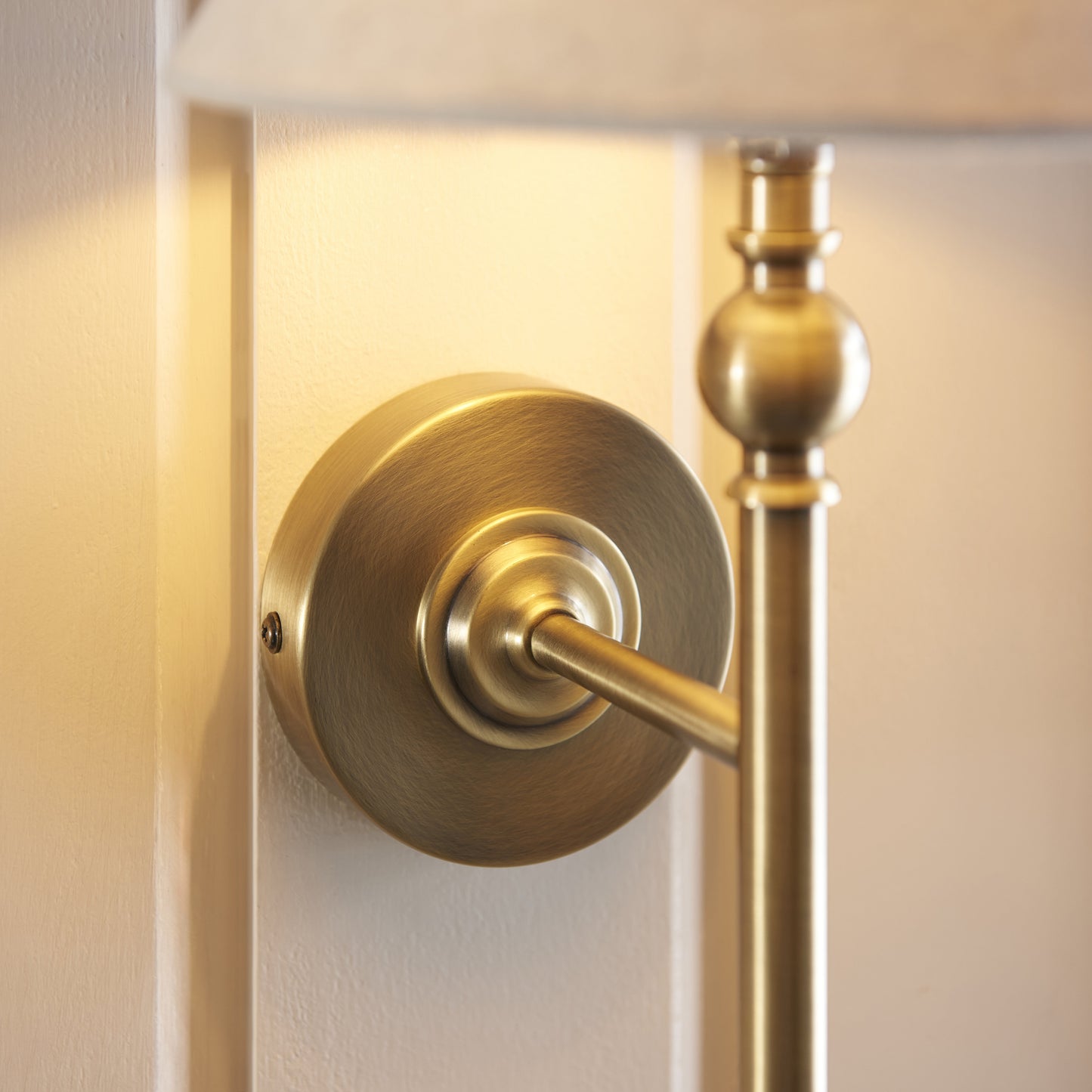 Lille Wall Light Antique Brass