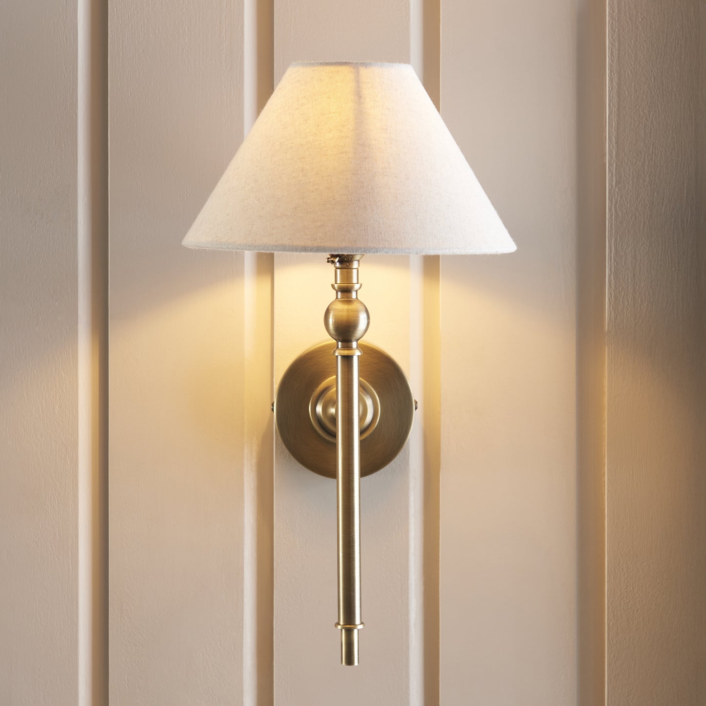Lille Wall Light Antique Brass