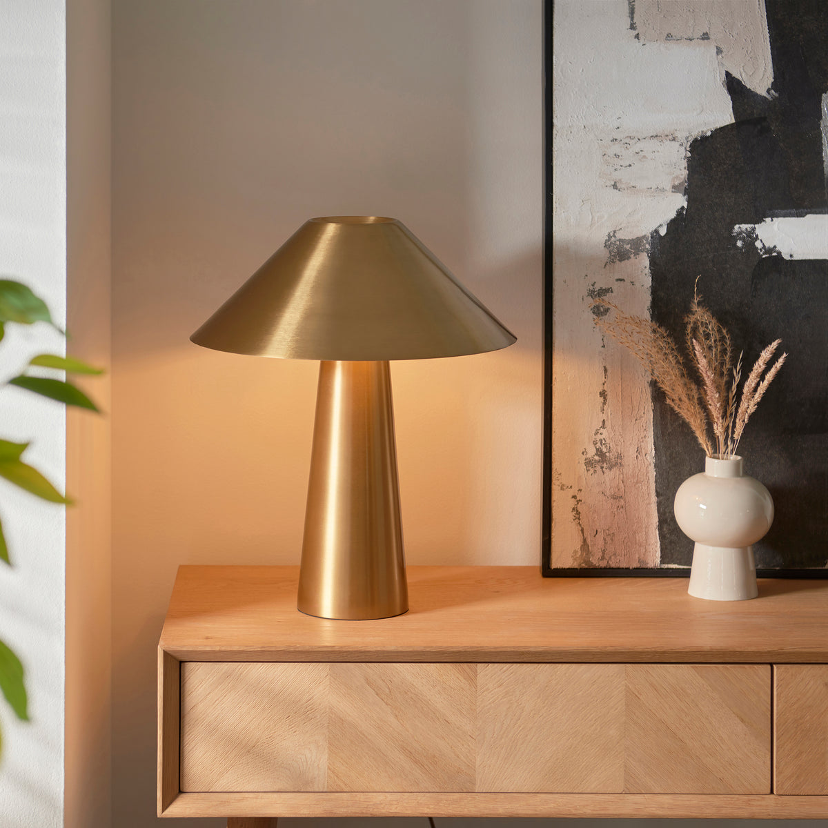 Isak Aged Brass Table Lamp
