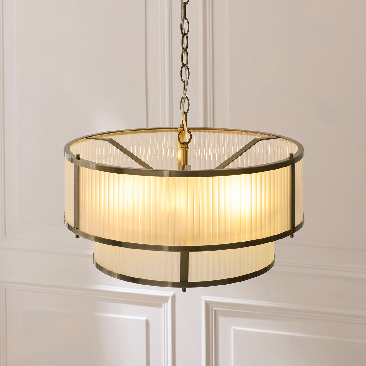 Ridgeton 5 Light Antique Brass & Frosted Glass Tiered Chandelier