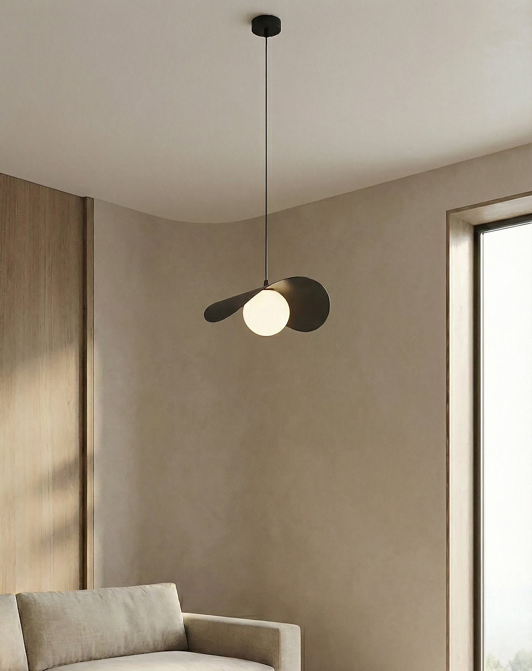 Ritual Medium Pendant Black