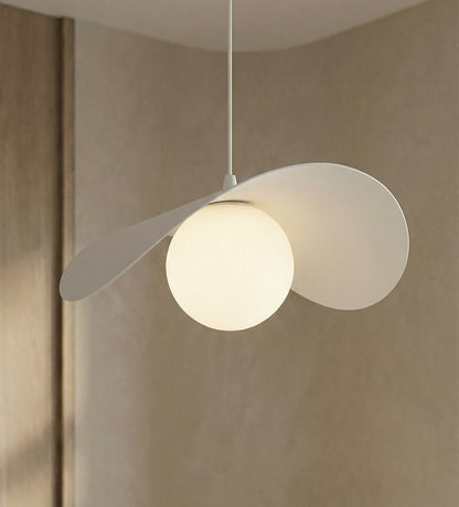 Ritual Medium Pendant White