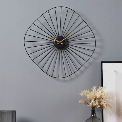 Matsumoto Small Black Clock