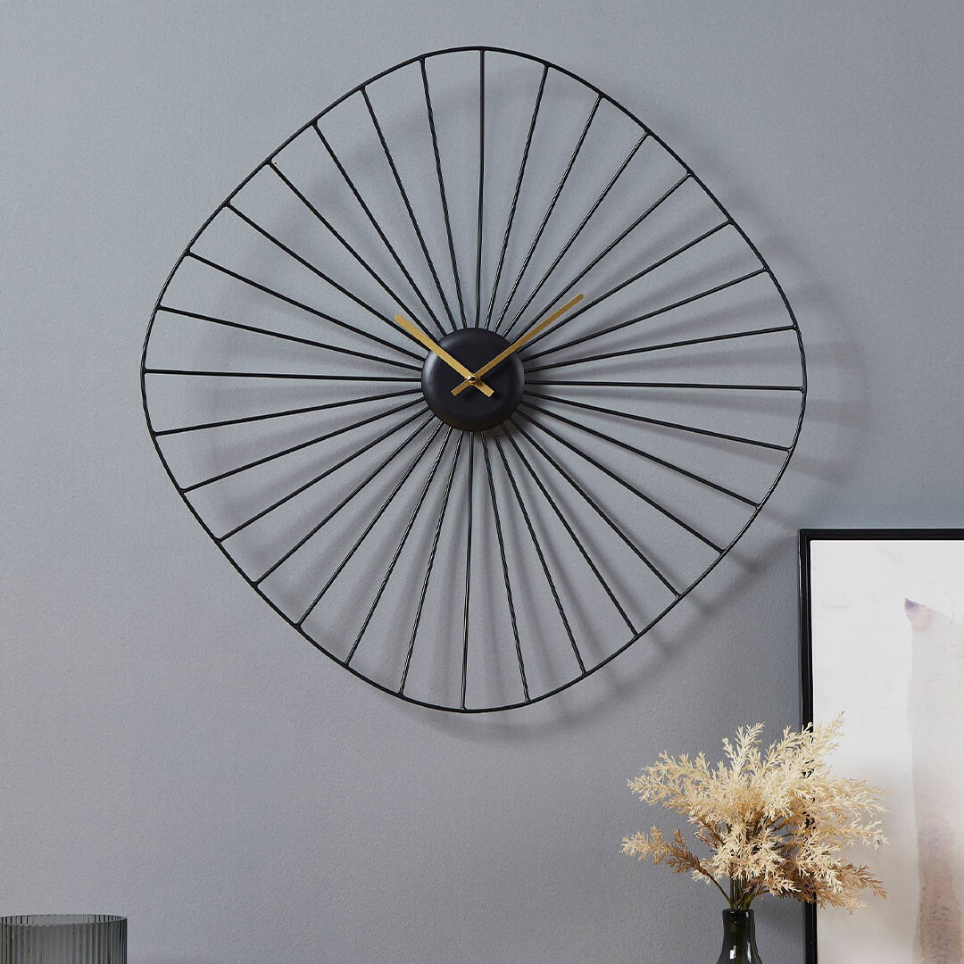 Matsumoto Large Black Clock