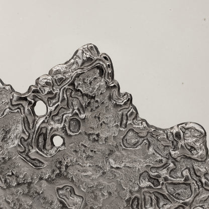 Tantangan Silver Ornament 32x37cm