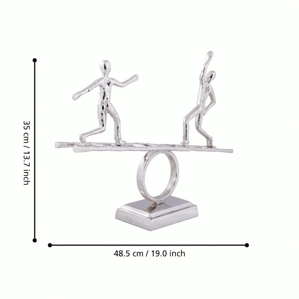 Zadiwin Silver People Ornament