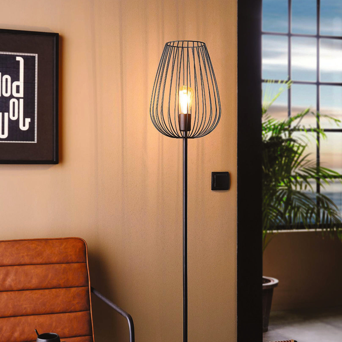 Newtown Black Floor Lamp