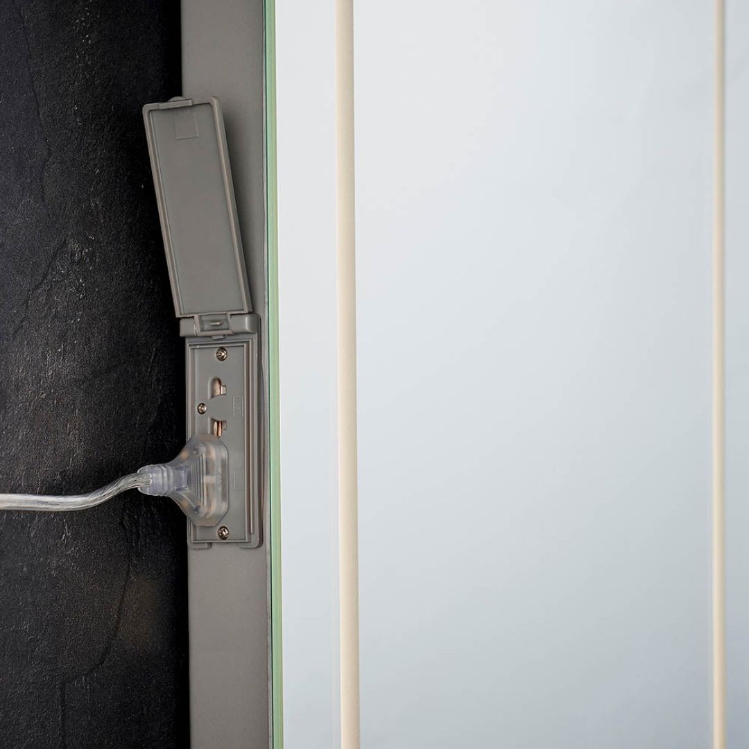 Nico Shaver Mirror IP44