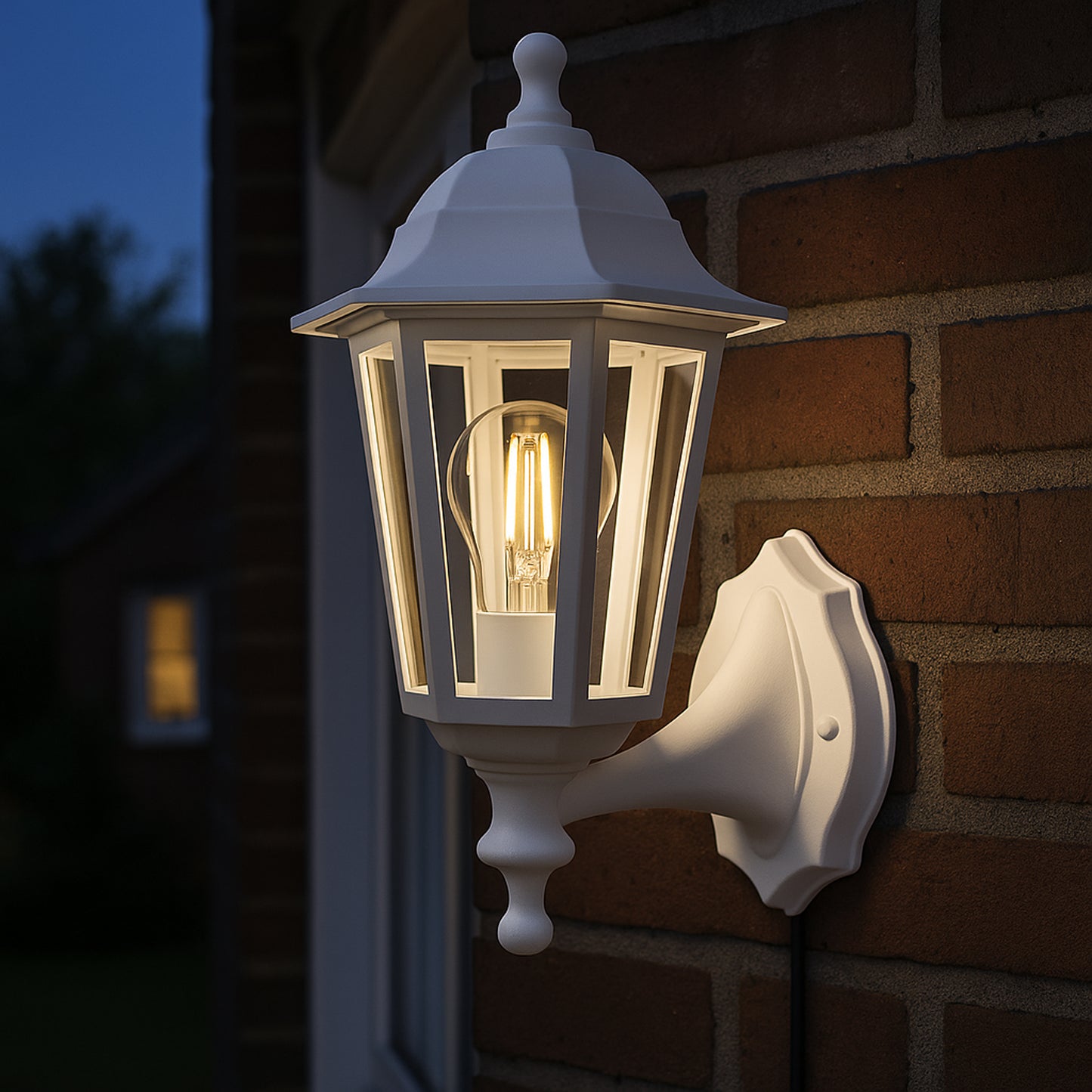 Olgiata-e White Outdoor Wall Light