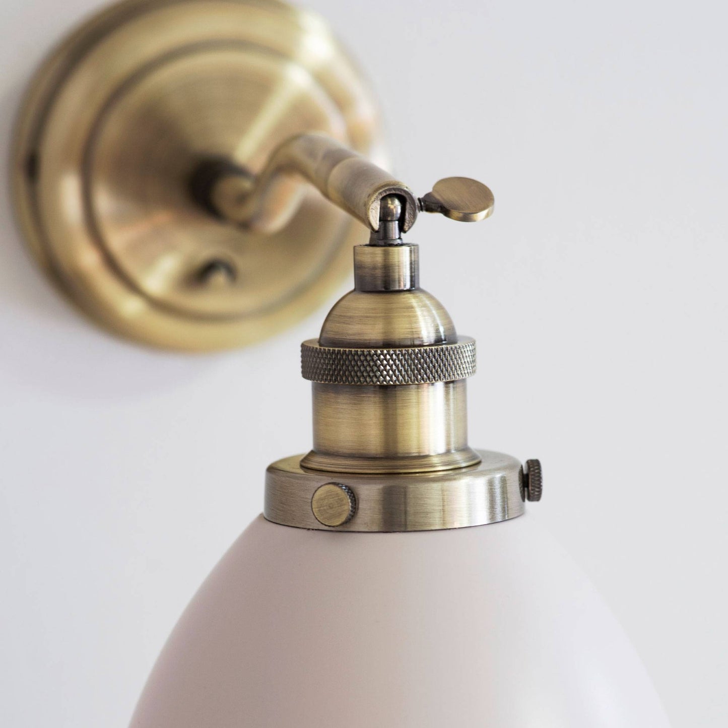 Franklin Wall Light