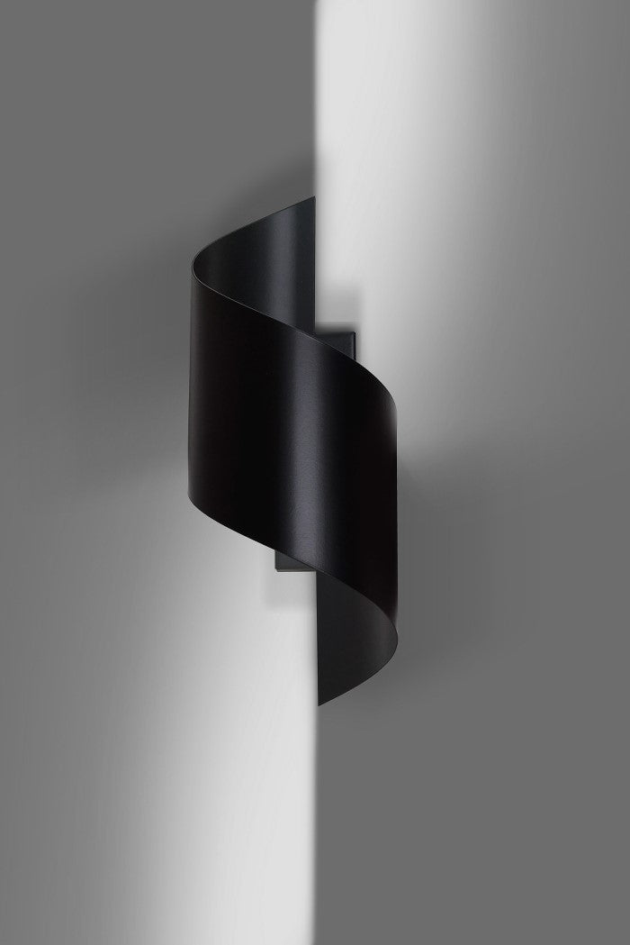 Spiner Wall Light Black