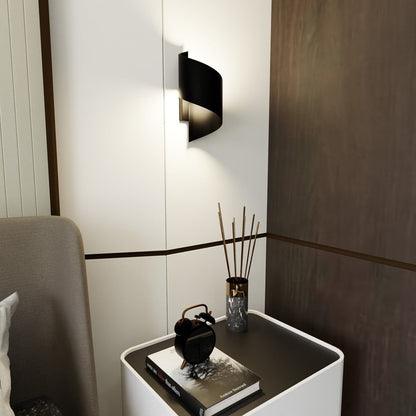 Spiner Wall Light Black