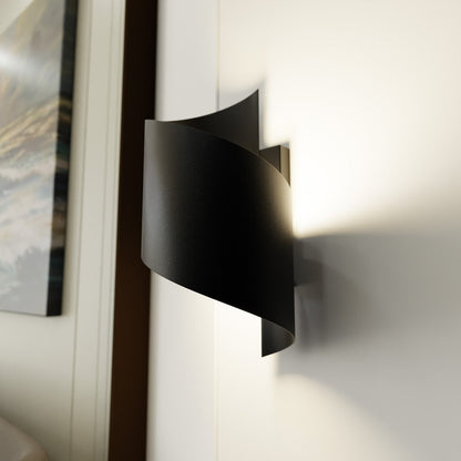 Spiner Wall Light Black