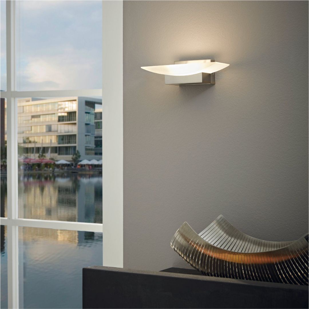 Metrass Warm White LED Wall Light