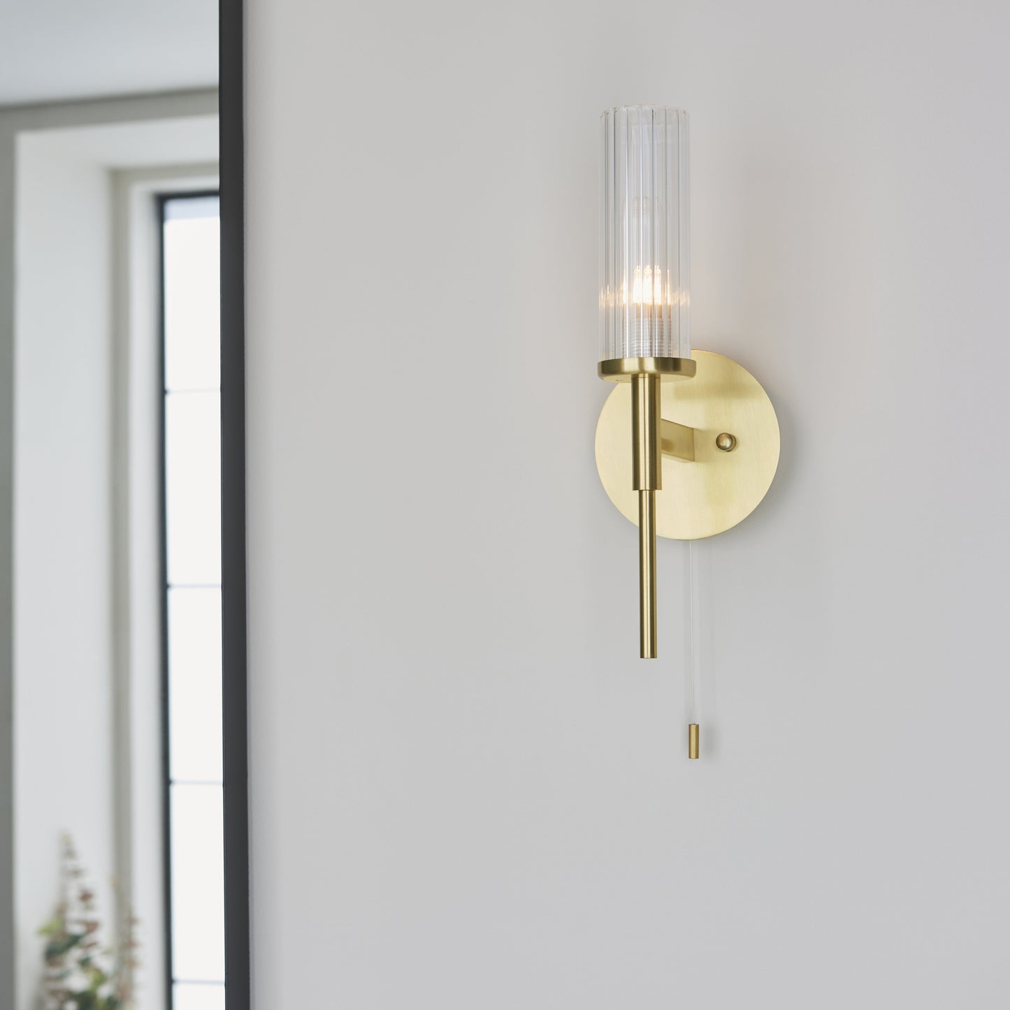 Talo Wall Light IP44 Satin Brass