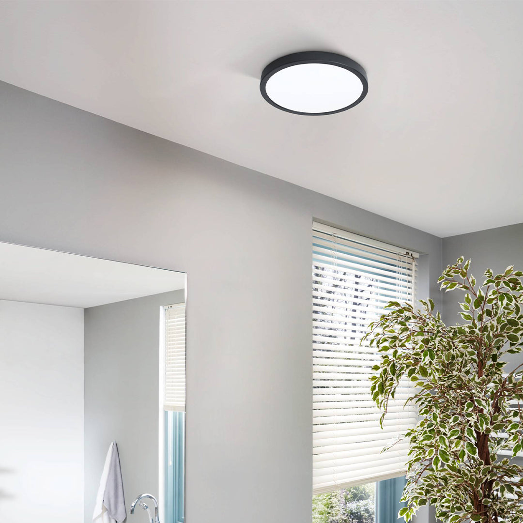 Fueva LED Flush IP44 Circular Ceiling Light