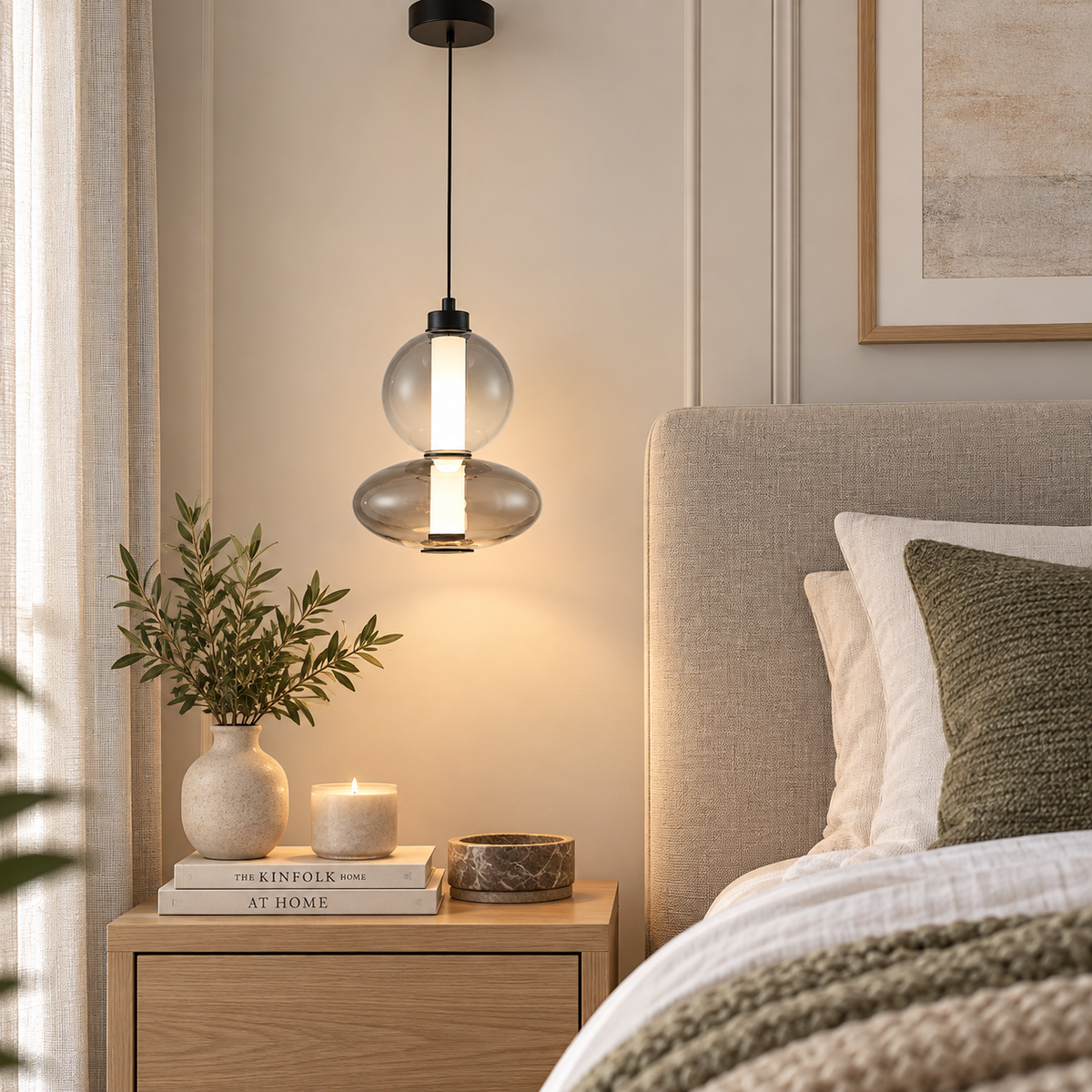 Daphne Black Glass Pendant Light