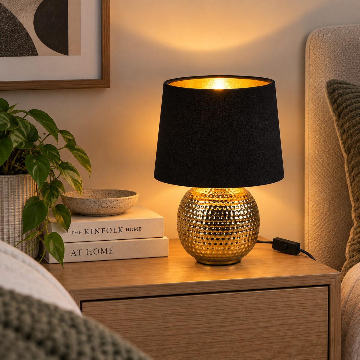 Sophia Black Table Lamp