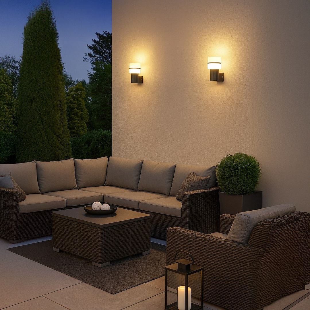 Mia Garden Wall Lamp IP44