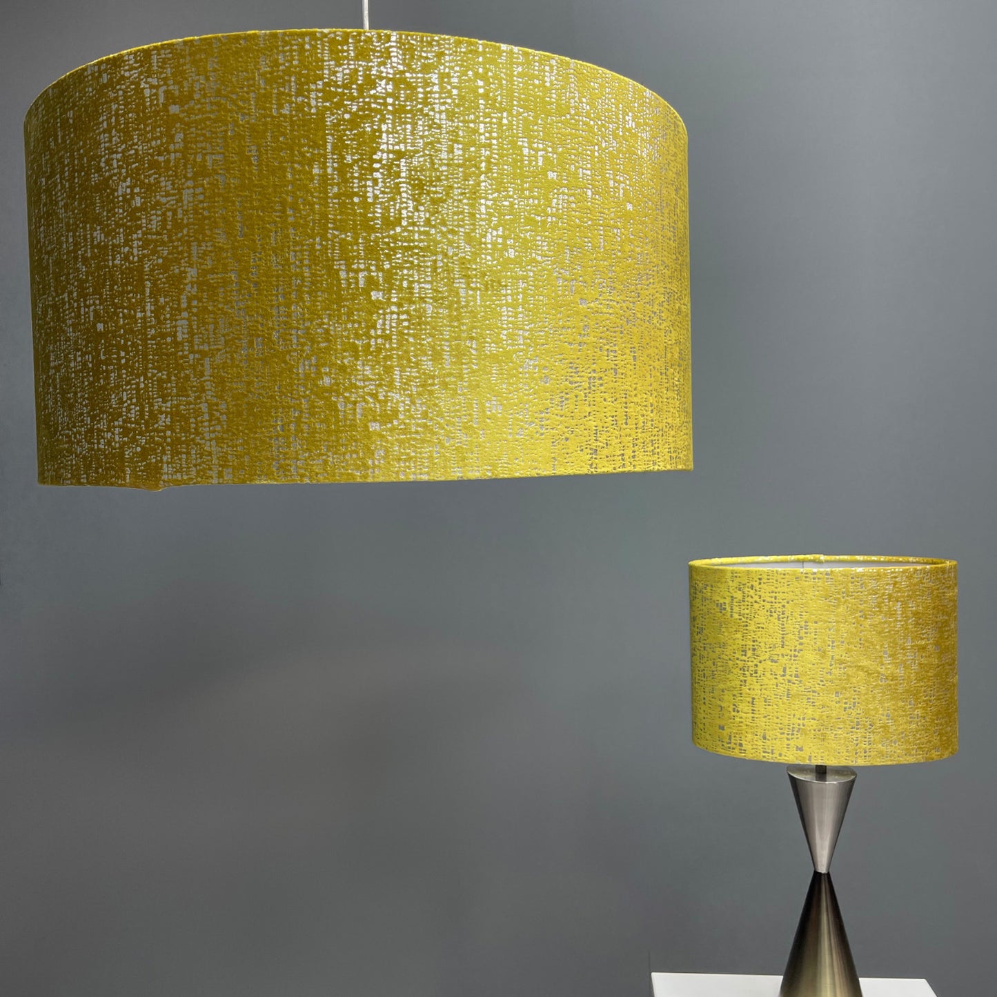 Zinc Velvet Mustard and Silver Shade 60 cm