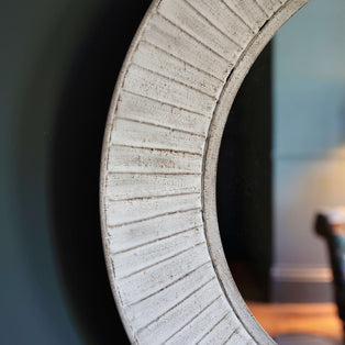 Ramlia Natural Texture Frame Round Mirror